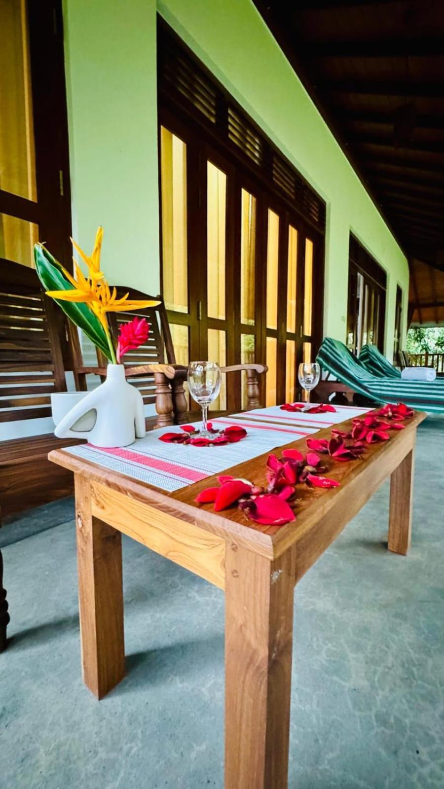 Villa Arana Bentota Eksteriør bilde
